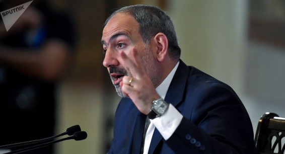А вы нас проклинаете: Пашинян отчитал оппозицию за 