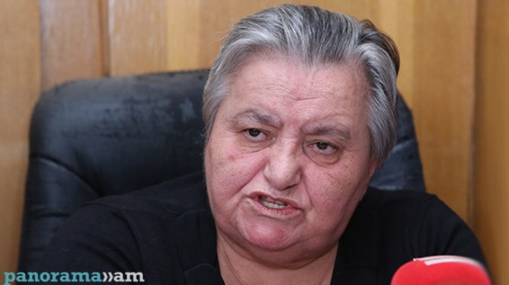 Маргарита Хачатрян: В четверг вновь соберемся у здания правительства Армении