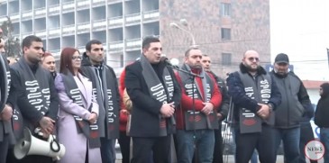 Video. Ռոբերտ Քոչարյանի նկատմամբ իրավական «բեսպրեդել» է իրականացվում. ստորագրահավաք Արմավիրում