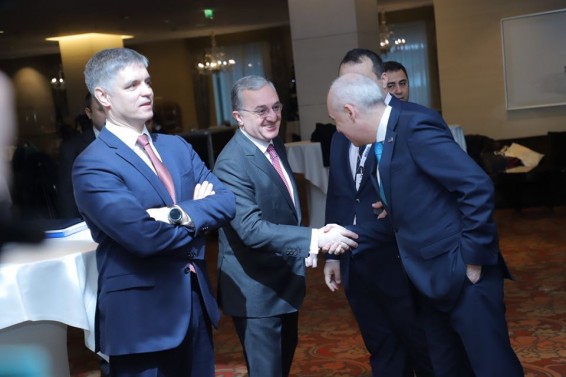 Զոհրաբ Մնացականյանը մասնակցեց Արևելյան գործընկերության ԱԳ նախարարների հանդիպմանը
