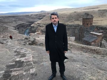 Կարո Փայլան. Անին տխուր է