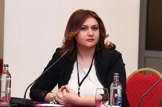 «Փորձ է արվում ԼՂ հարցի շուրջ հասարակության գլխի տակ փափուկ բարձ դնել». Անժելա Էլիբեգովա
