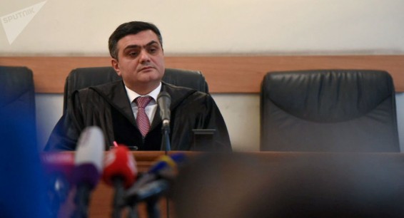 Судья по делу Кочаряна взял самоотвод