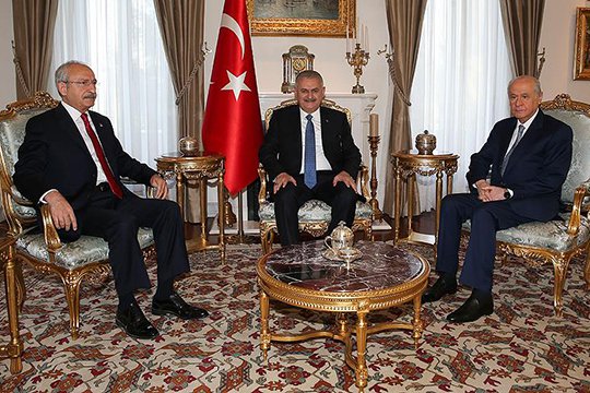 Բինալի Յըլդըրըմը դռնփակ հանդիպում է ունեցել ընդդիմադիր առաջնորդների հետ