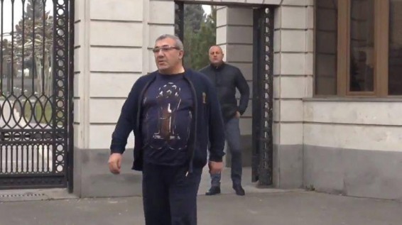 «Меня не задерживают и не задержали»: Рубен Айрапетян советует ждать вечера