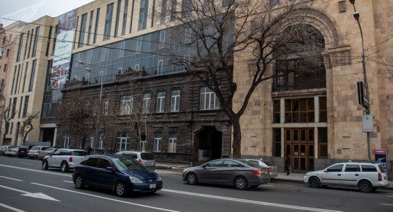 После хаоса: что откроют на месте бывшей библиотеки им. Исаакяна после 4-летней стройки