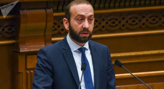 Оскорбление чести и достоинства: Арарат Мирзоян потребовал через суд возмещения ущерба