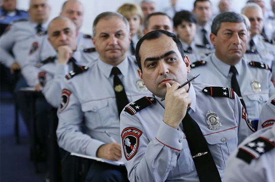Полиция Армении подготавливает материалы по факту воспрепятствования деятельности журналистов телекомпании «Кентрон»