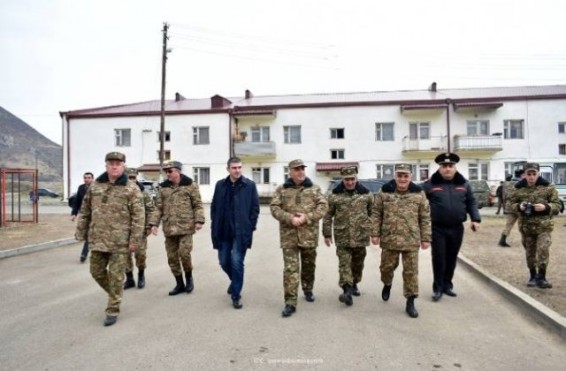 Տարեմուտի տոներին ընդառաջ Արցախի պետնախարարը մի շարք այցեր է կատարել