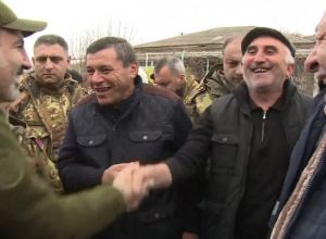 «10 խնդիր տանք, մեկը չի լուծի». Բաղանիսում բողոքեցին դպրոցի տնօրենի թեկնածուից