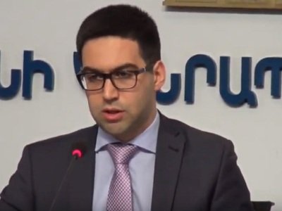 Ռուստամ Բադասյանը Նարեկ Մալյանի դեմ քաղաքացիական հայցի բովանդակությունն է ներկայացրել