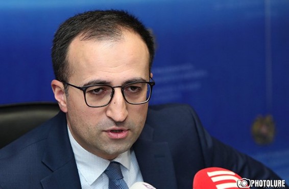 «Աչաջուրի ծննդատունը պետք է դադարի ծառայություններ մատուցել». Արսեն Թորոսյան