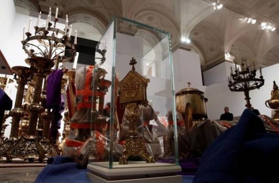 Փարիզում նախապատրաստվում է Նոտր-Դամի գանձերի ցուցահանդեսը