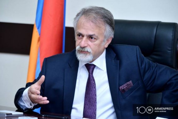 ԱԱԾ-ն խուզարկություն է իրականացնում Քաղաքաշինության կոմիտեի նախագահի աշխատասենյակում. պաշտոնական