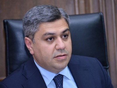 Ինձ որեւէ մեկը աշխատանքից չի ազատել. ես եմ ներկայացրել հրաժարականի դիմում. Վանեցյան