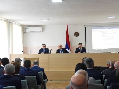 Բակո Սահակյանը խորհրդակցություն է հրավիրել