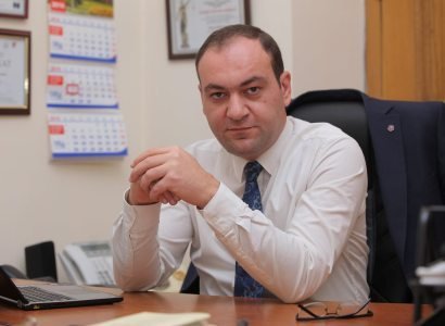 «Ազգային ժողովում մարդիկ գլխներում հաղթահարեցին աղքատությունը». Արսեն Բաբայան