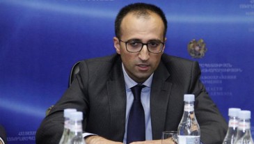 Առողջապահության նախարար Արսեն Թորոսյանի ասուլիսը Հայաստանում կորոնավիրուսի հաստատված դեպքի և անելիքների վերաբերյալ