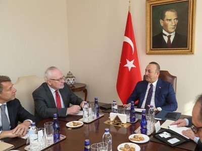 Չավուշօղլուն հանդիպել է ԵԱՀԿ Մինսկի խմբի համանախագահների հետ