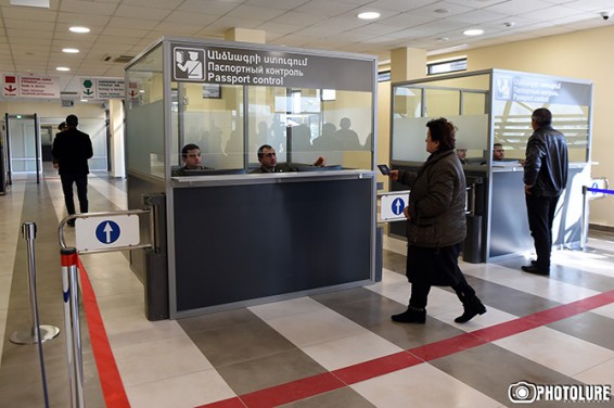 Граждане Армении и Грузии вскоре смогут пересекать границу по ID-картам - Пашинян