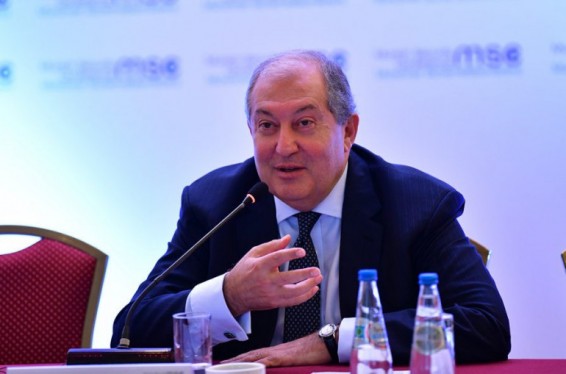 Ինձ քննադատողները Սահմանադրությունը լավ չեն կարդում. Արմեն Սարգսյան