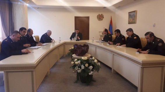 Քրեական ենթամշակույթի դեմ տարվող պայքարին առնչվող հիմնահարցերը