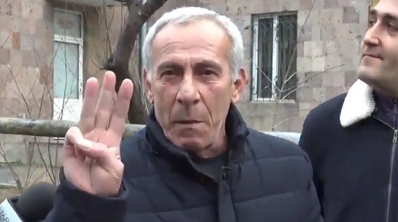 Отец подполковника Ара Мхитаряна: «Г-н Тоноян, Вы дали мне слово мужчины»