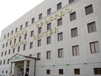 «Սլավմեդ»-ում 24-ամյա ծննդկանի պտուղը մահացել է. կնոջ կյանքին վտանգ չի սպառնում