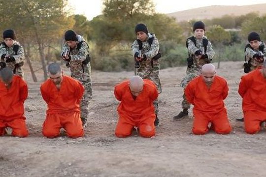 Սիրիայում գերեվարված քրդերին մահապատժի են ենթարկում երեխաները