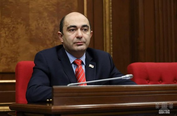 Այսօր ինձ է դիմել առաջին կորոնավիրուսով հաստատված հիվանդը. կնոջն ազատել են աշխատանքից. Էդմոն Մարուքյան