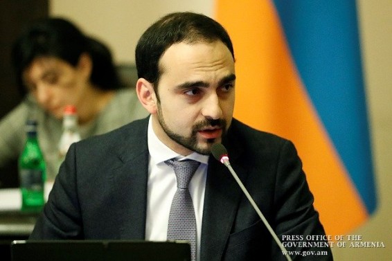 Ավինյանը քաղաքացիներին կոչ է անում հնարավորինս զերծ մնալ տարբեր գերատեսչություններ այցելելուց