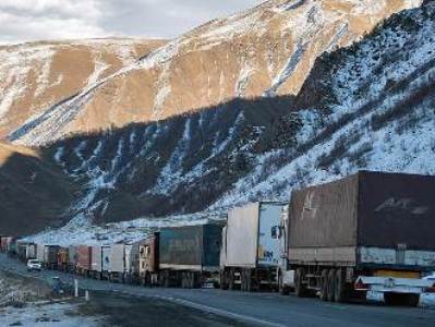Սադախլոյի անցակետի մուտքը բաց կլինի բեռնատարների համար այսօր 21:00-ից