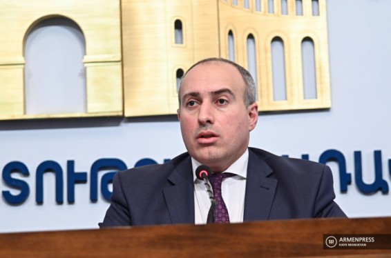 ՀՀ ողջ տարածքում սահմանափակվում է հանրային ծառայության իրականացումը․ չեն աշխատի նաև պետական մարմինների սպասարկման գրասենյակները․ Սուրեն Քրմոյան