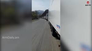 Հայ-վրացական սահմանին 10 կմ-անոց հերթը ընդամենը 1,5 կմ-ով առաջ է շարժվել․տեսանյութ