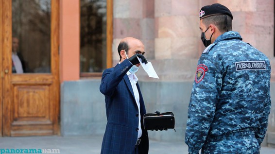Այսօր մինչև 15։00-ն 323 անձի նկատմամբ կազմվել է արձանագրություն