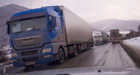 У прибывшего в Армению водителя грузинской фуры коронавирус, его могут отправить в Грузию