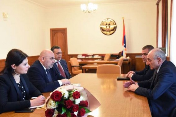 Բակո Սահակյանն ընդունել է Տիգրան Հակոբյանի գլխավորած պատվիրակության անդամներին