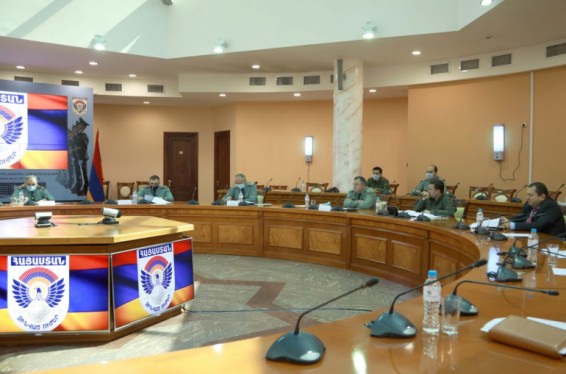 ՊՆ-ում միջգերատեսչական աշխատանքային խմբի հետ անցկացվել է քննարկում