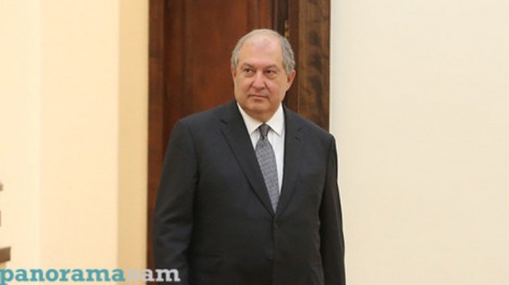 Президент Армен Саркисян обязательно выскажет свою позицию по обращению адвокатов Роберта Кочаряна