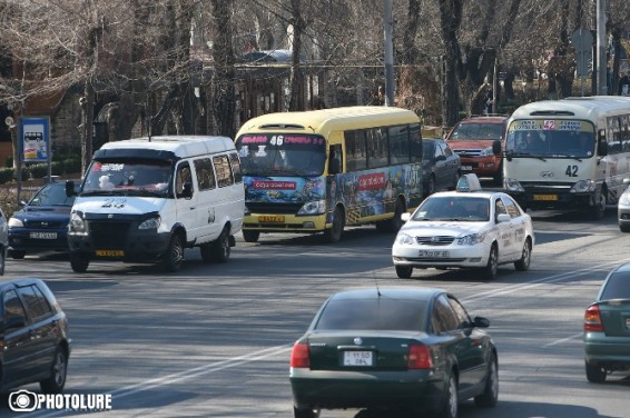 На одной из улиц в центре Еревана движение станет односторонним