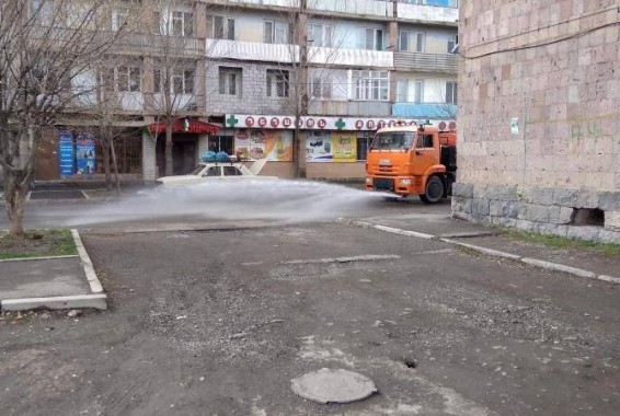 В  поселках Маралик и Дзоракап вступили в силу  ограничения  передвижения