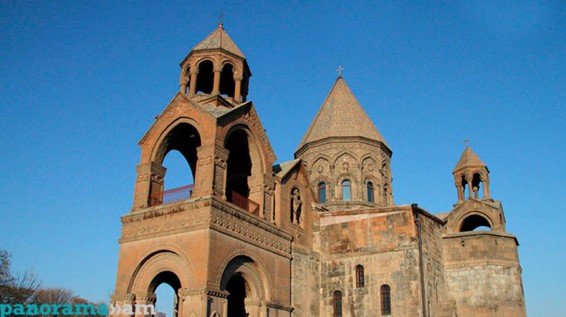 Գարեգին Բ-ի հայրական հորդորն է՝ զերծ մնալ հակառակություններից ու շահարկումներից. Մայր Աթոռը՝ վարչապետին