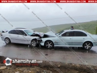 Խոշոր ավտովթար Երևանում. ճակատ-ճակատի բախվել են BMW-ները, 4 վիրավորների մեջ են 2 երեխա, 1 զինվորական