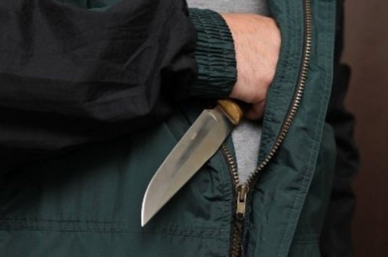 Տուլուզում անհայտ անձը դանակով հարձակվել է ոստիկանի վրա