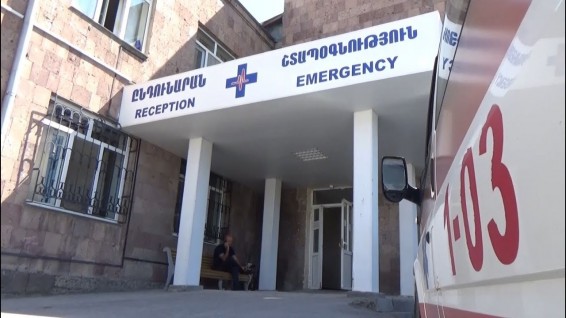 Վթարի ենթարկված մեքենայի վարորդը հիվանդանոցում մահացել է