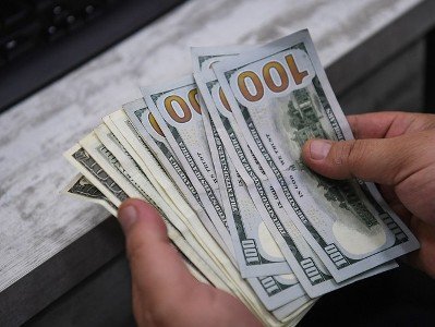 Դոլարի փոխարժեքը նորից նվազել է. եվրոն էժանացել է
