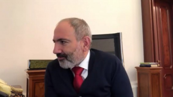 Փաշինյանը զանգահարում է հոսանք չունեցող քաղաքացիներին