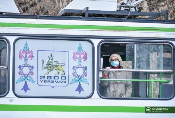 Ограничения на свободное передвижение будут сняты с 4 мая,запрет на общественный транспорт останется