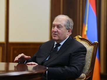 Որեւէ գործարք չկա եւ չի կարող լինել. Արմեն Սարգսյանը՝ վարչապետի հետ պայմանավորվածության գալու լուրերի մասին