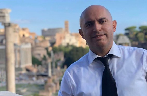 «Ձեր կովերը բառաչելու իրավունք չունեն». Աշոտյանը՝ Փաշինյանին